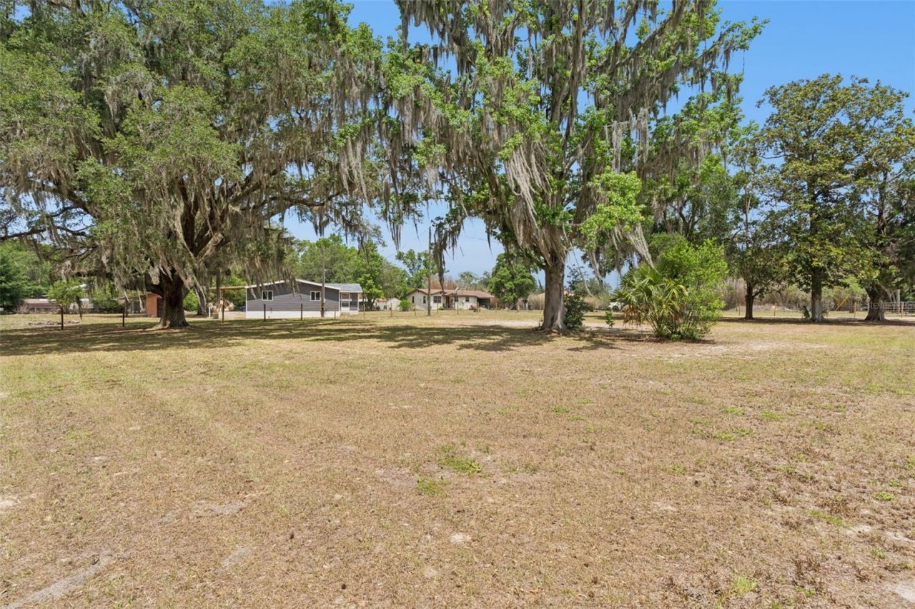 2484 Gator Lane , Groveland, FL 34736 Photo