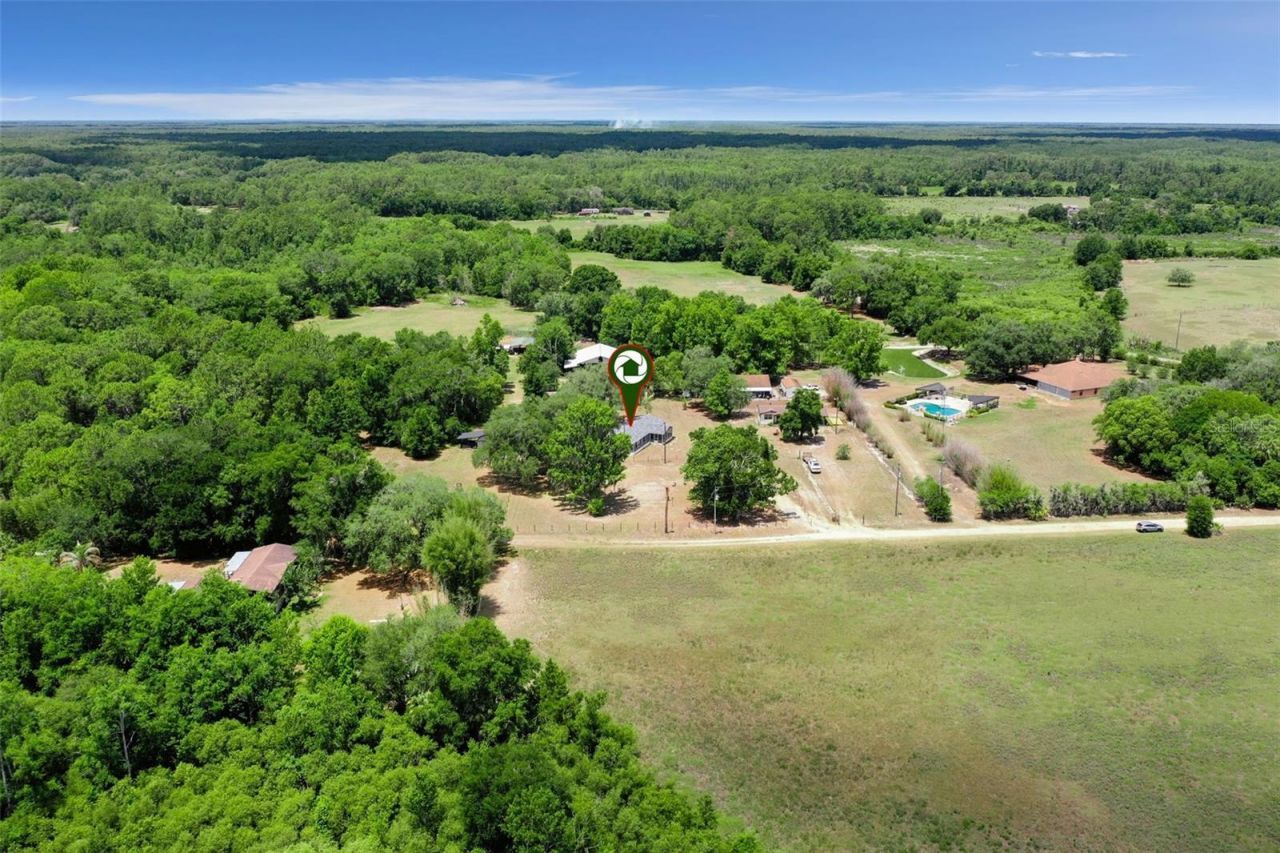 2484 Gator Lane , Groveland, FL 34736 Photo