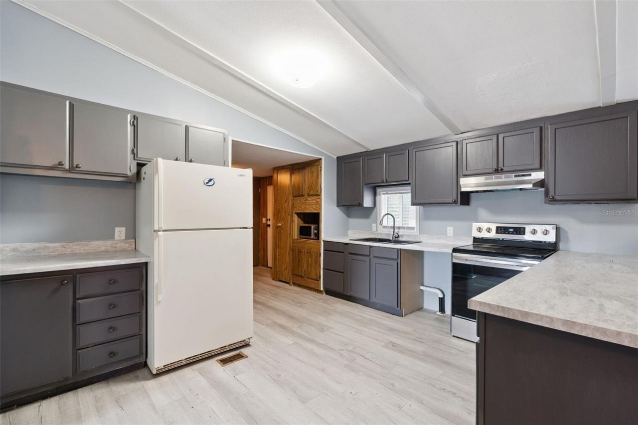 2484 Gator Lane , Groveland, FL 34736 Photo