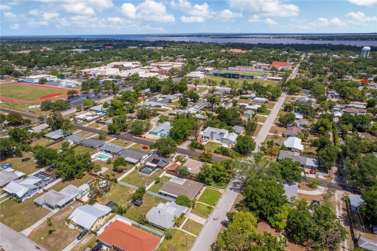 1306 30th Street W, Bradenton, FL 34205 Photo
