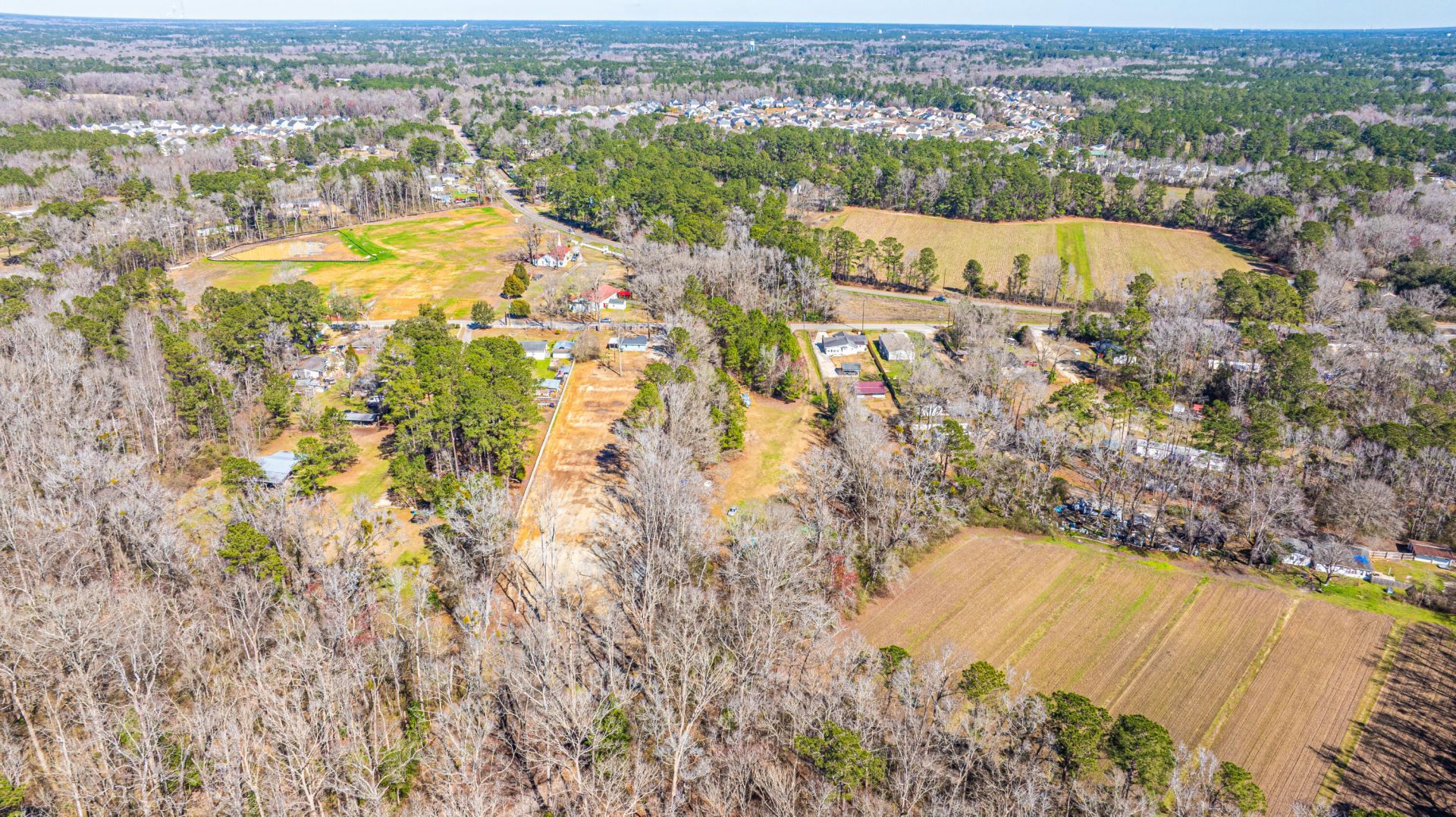117 Roberts Road Photo 10