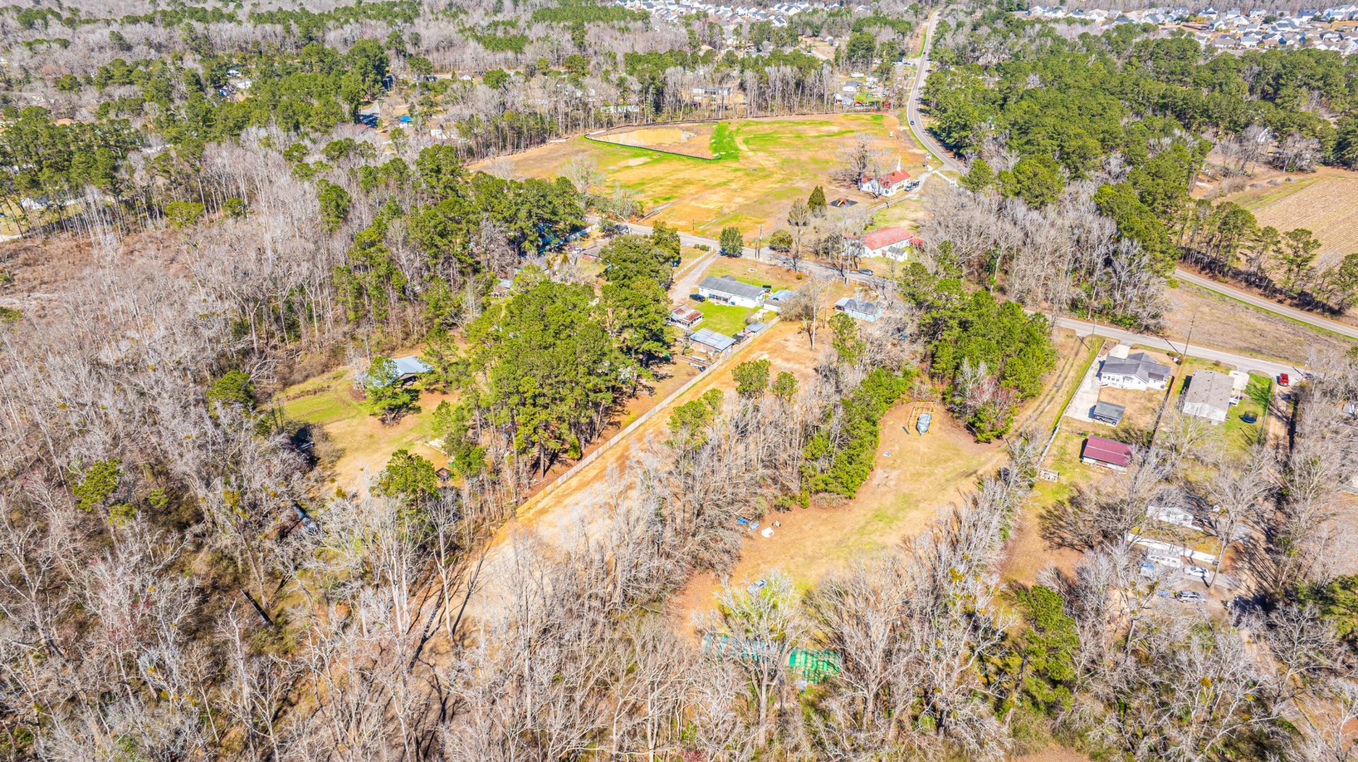117 Roberts Road Photo 13