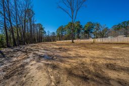 117 Roberts Road photo 4