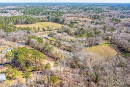 117 Roberts Road photo 4