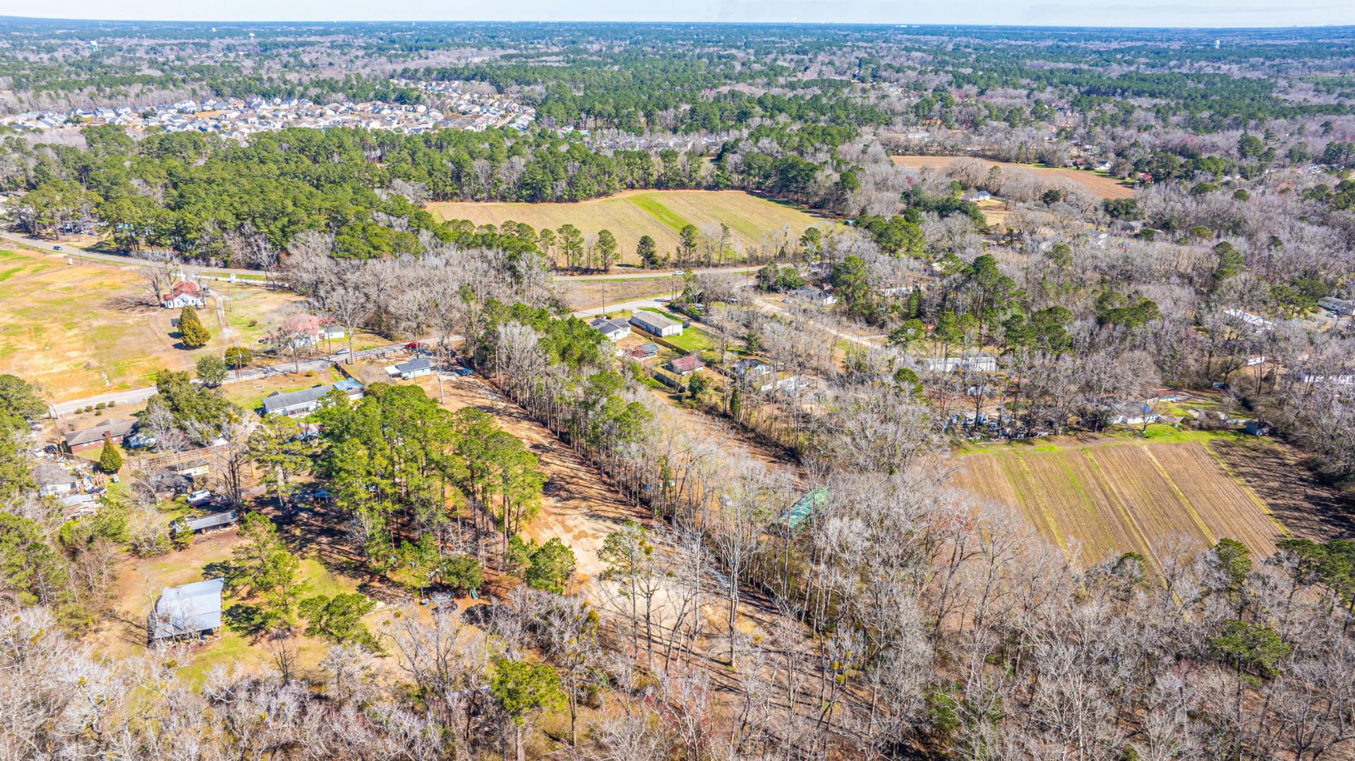 117 Roberts Road Photo 6