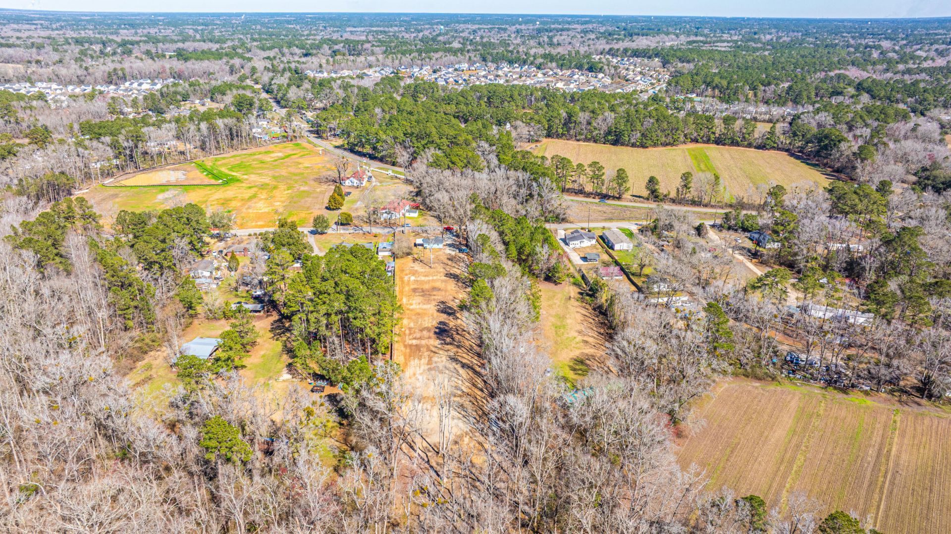 117 Roberts Road Photo 8