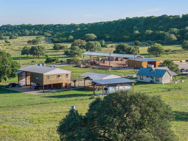 1081 County Road 1320, Lampasas, TX 76550