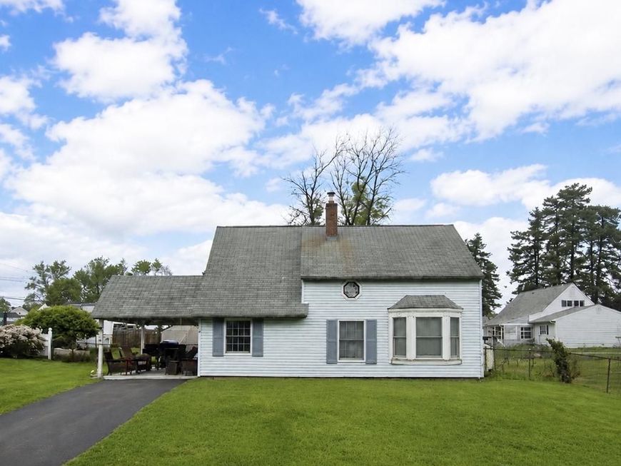 6 Apricot Lane, Levittown, PA 19055 Main Photo