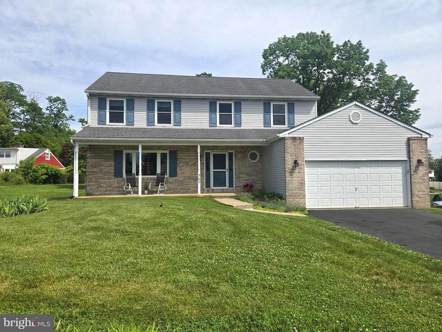 963 Dick Avenue, Warminster, PA 18974 Main Photo