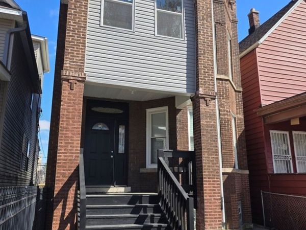 651 N Long Avenue , Chicago, IL 60644