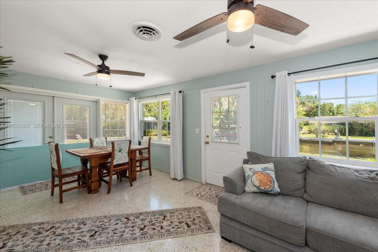 1229 Carlene Avenue , Fort Myers, FL 33901 Photo