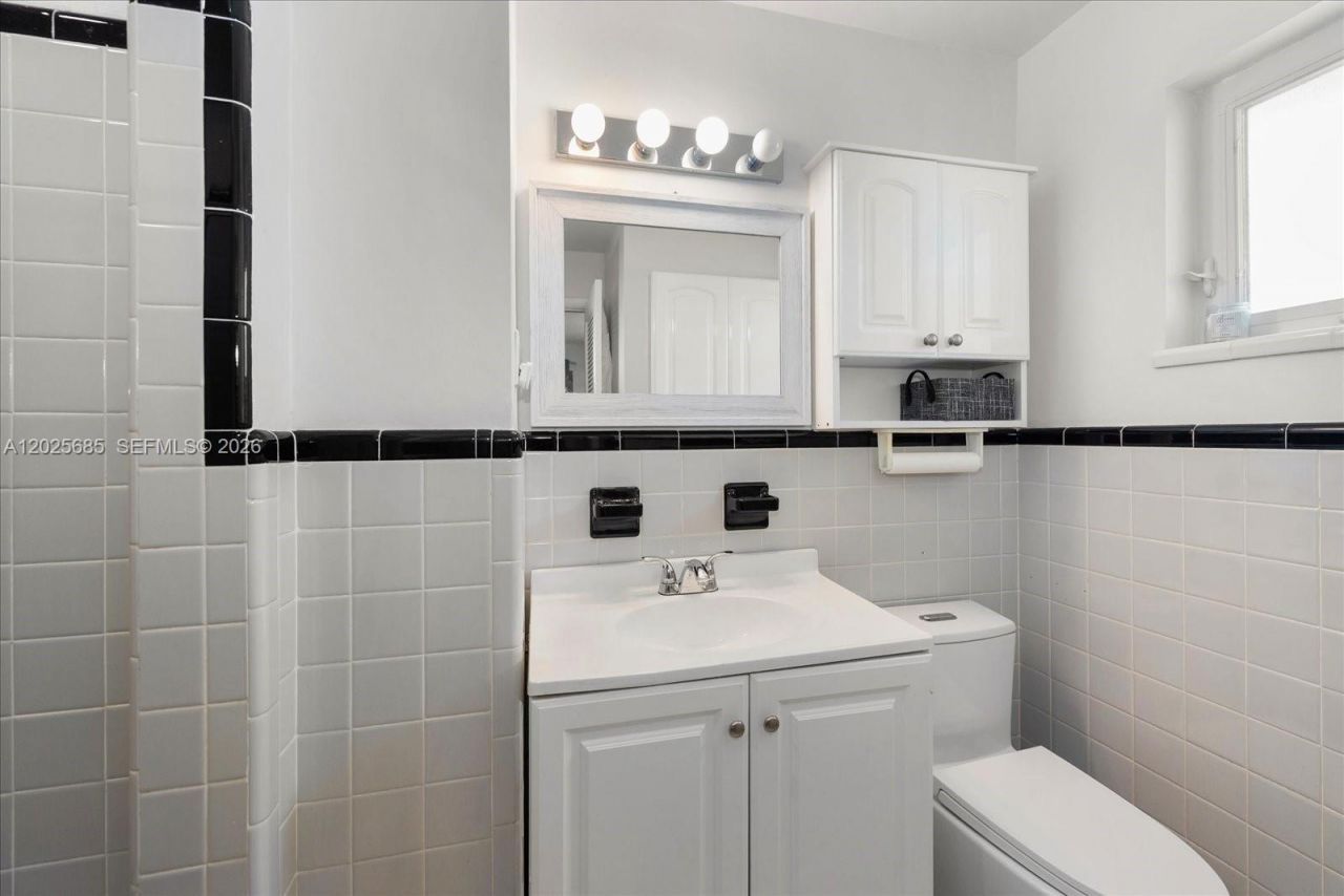 1229 Carlene Avenue , Fort Myers, FL 33901 Photo