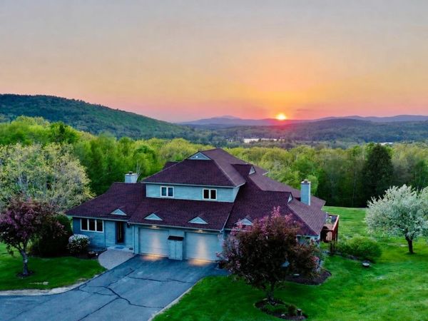 19 North Peak Village Road, Newbury, NH 03255