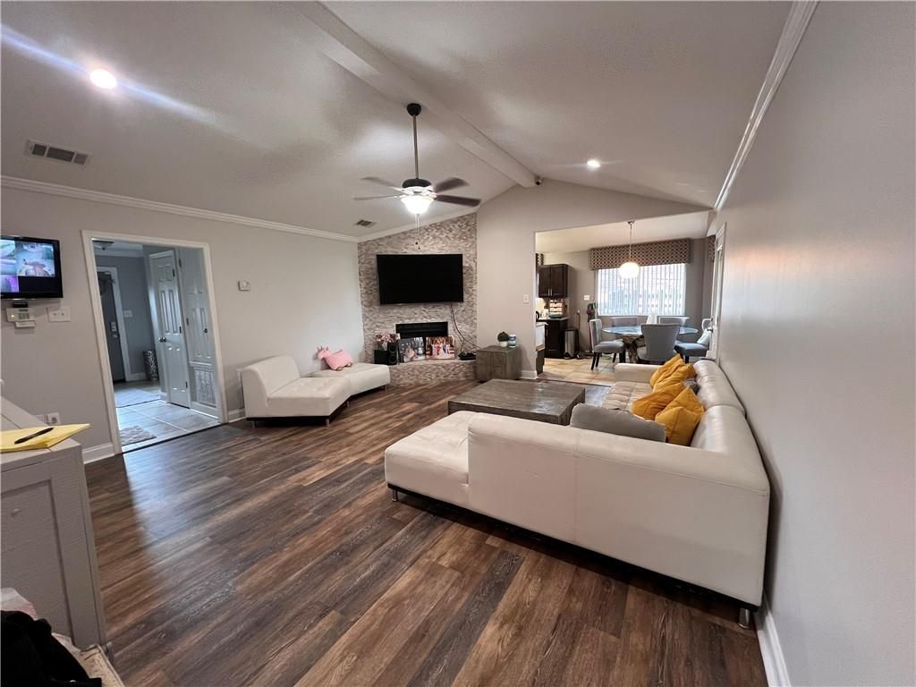 5311 E IDLEWOOD Drive , New Orleans, LA 70128