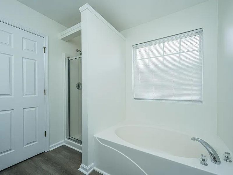 1373 Palm Cove Drive Photo 5