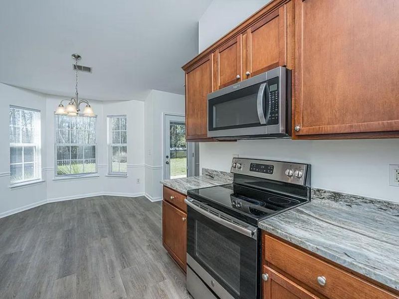1373 Palm Cove Drive Photo 8