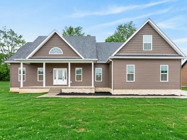109 Stonegate Drive, Danville, KY 40422