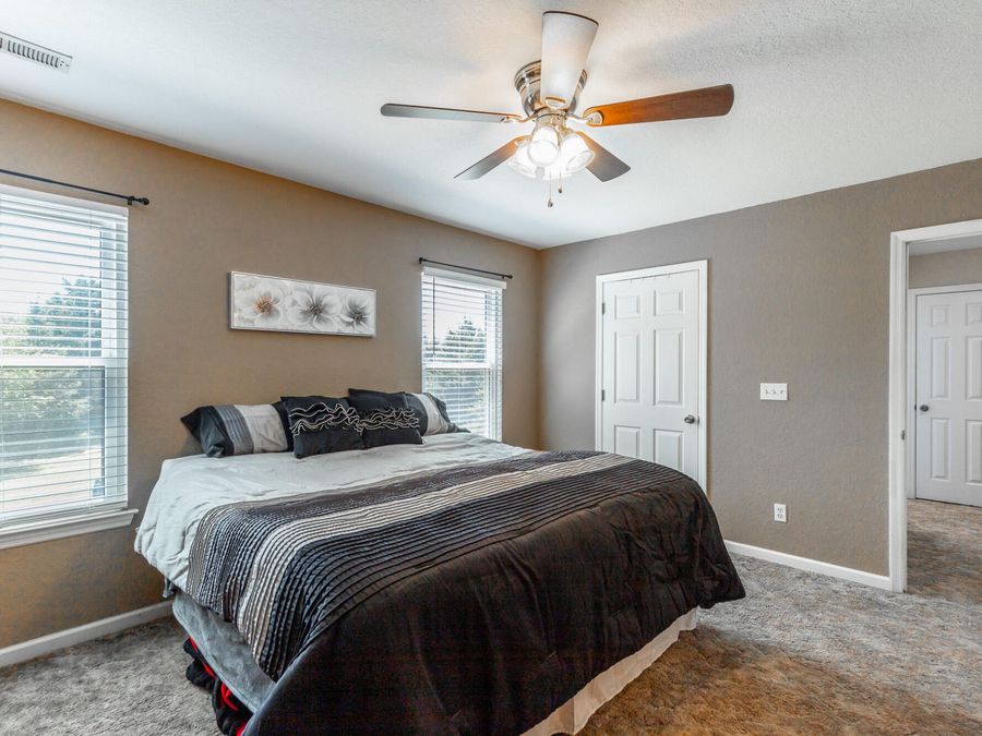 Property Image 93