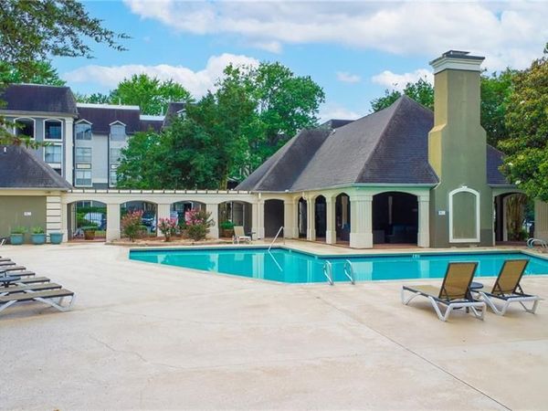 2657 Lenox Road NE, Unit 213, Atlanta, GA 30324