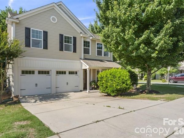 102 Sheridan Court , Mooresville, NC 28115