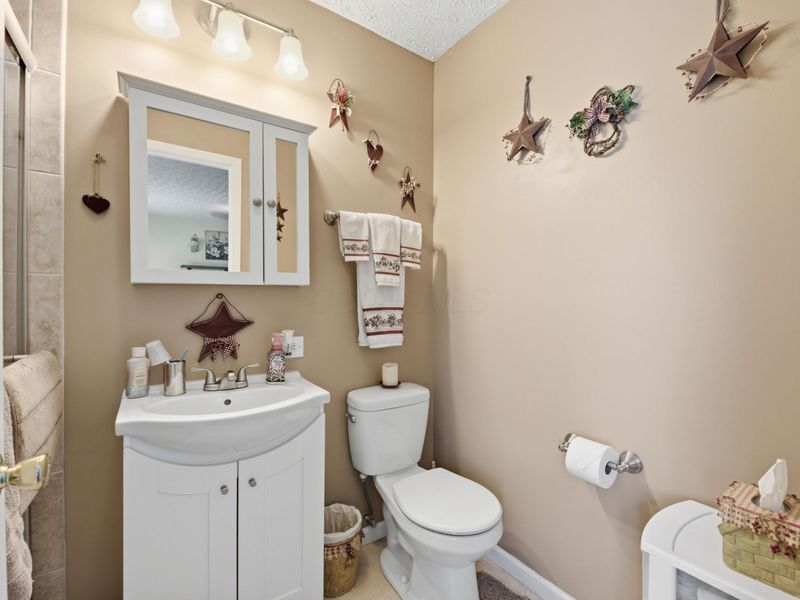 524 Thorngate Court, Galloway, OH 43119 Photo 24