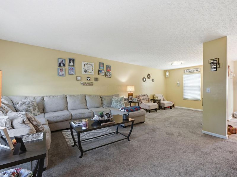 524 Thorngate Court, Galloway, OH 43119 Photo 32