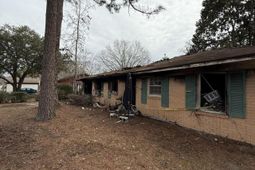 134 Kathryn Drive photo 4