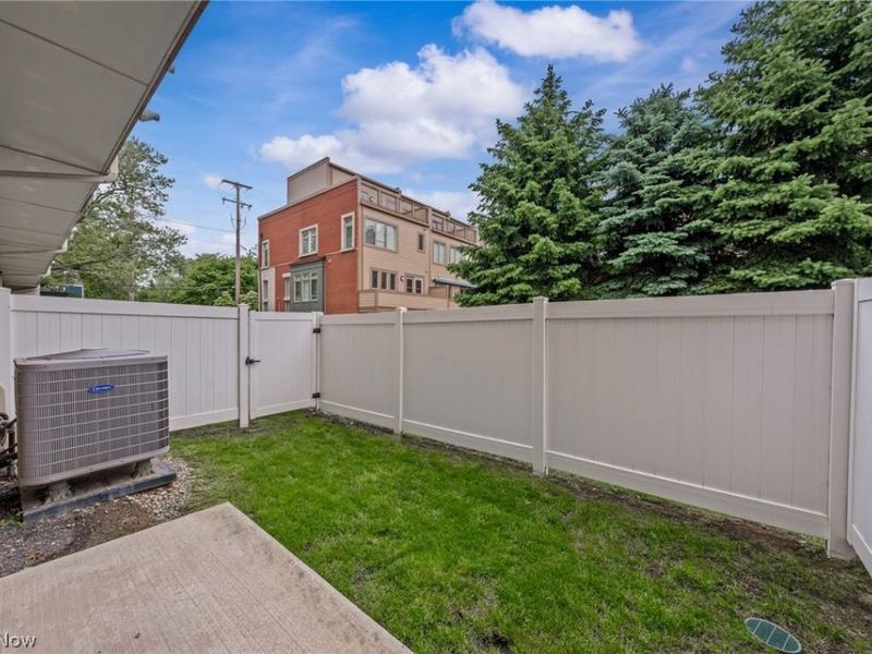 3110 Vine Court, Cleveland, OH 44113 Photo 17