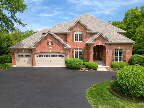 28616 W Park Drive , Barrington, IL 60010