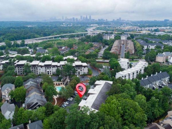2657 Lenox Road NE, Unit 213, Atlanta, GA 30324