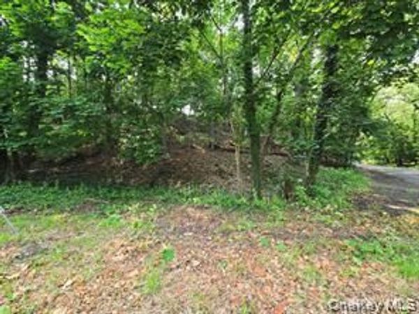 lot Valley Avenue , Northport, NY 11768