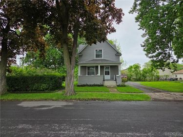 121 Fredericka Street, North Tonawanda, NY 14120