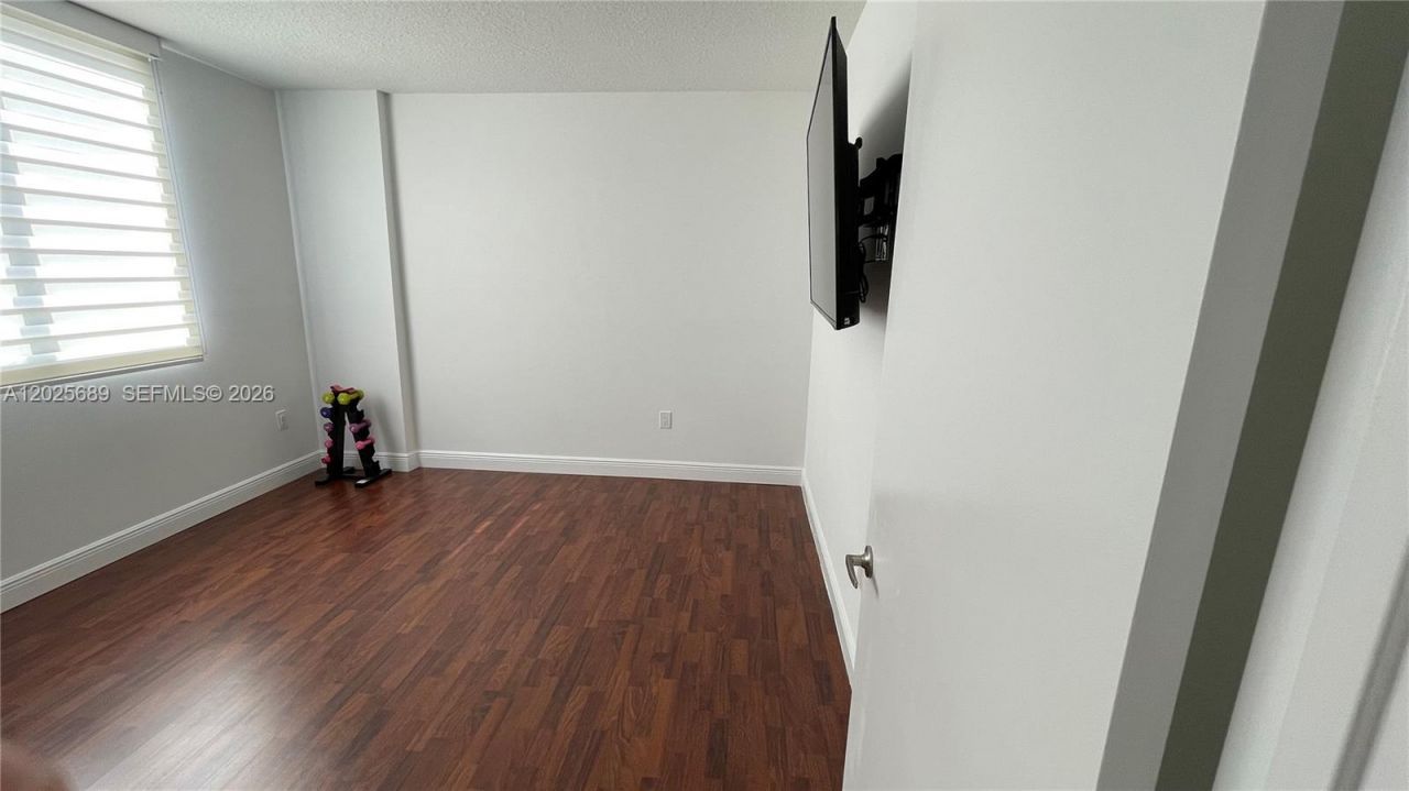 18800 NE 29th Ave , Unit 818, Aventura, FL 33180 Photo