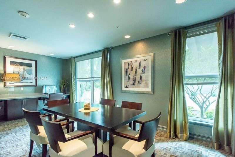2421 NE 65th St, Unit 408, Fort Lauderdale, FL 33308 Photo