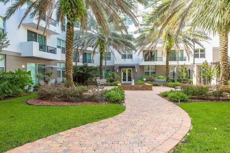 2421 NE 65th St, Unit 408, Fort Lauderdale, FL 33308 Photo