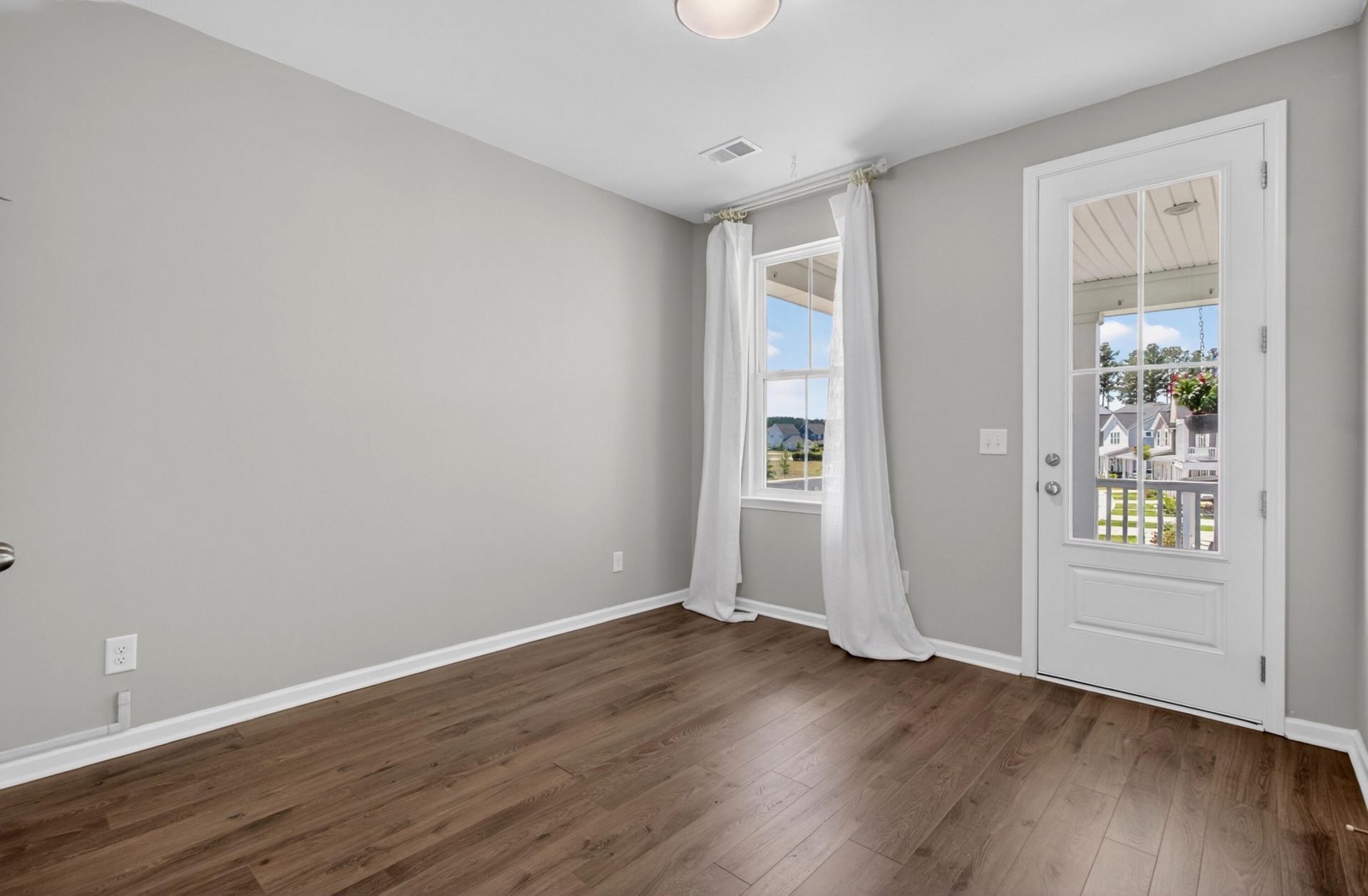 202 Narrowleaf Avenue Photo 44