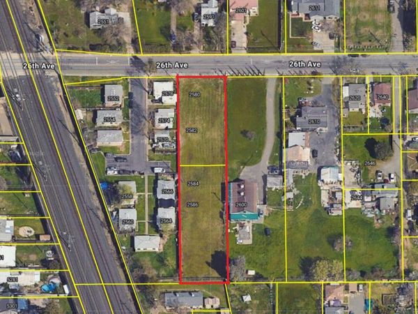 2580 26th Ave, Sacramento, CA 95820