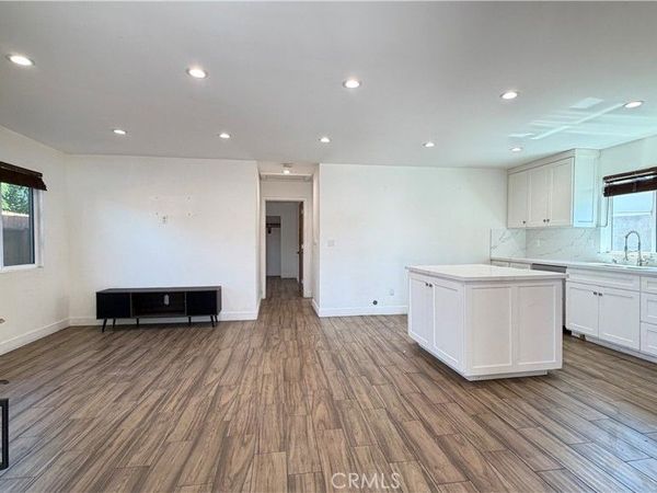7257 Wilbur Avenue, Unit Back house, Reseda, CA 91335