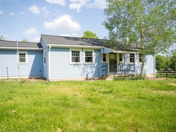 2471 Chestnut St, Dighton, MA 02764