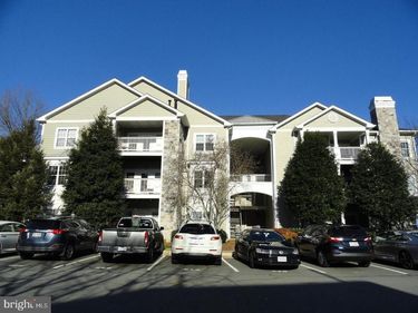 1720 LAKE SHORE CREST DRIVE, Unit 13, RESTON, VA 20190