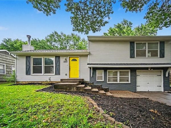 5313 N Lydia Avenue, Kansas City, MO 64118