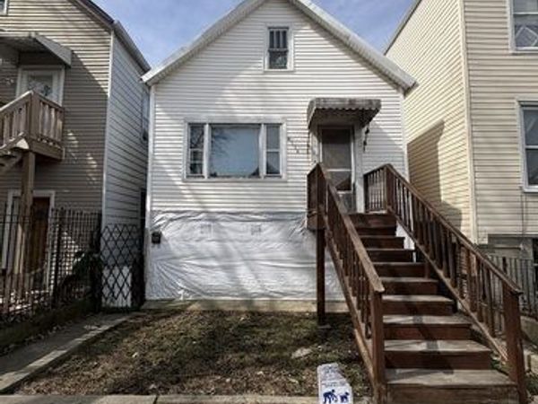 4534 S Honore Street, Chicago, IL 60609