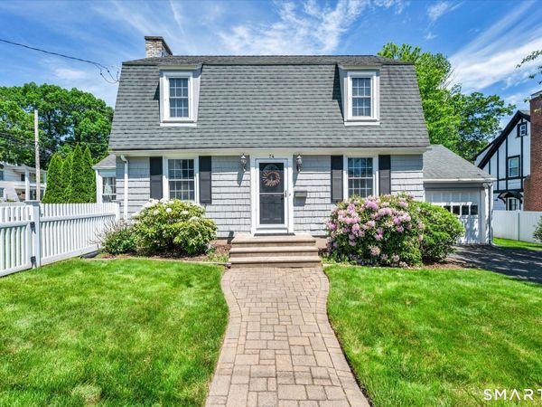 74 Argyle, West Hartford, CT 06107