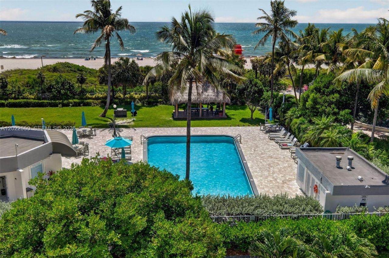 2401 Collins Ave , Unit 602, Miami Beach, FL 33140 Photo