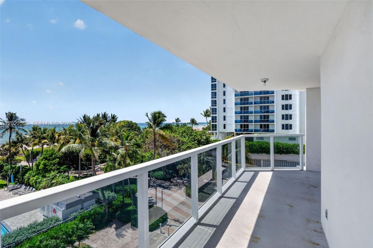 2401 Collins Ave , Unit 602, Miami Beach, FL 33140 Photo