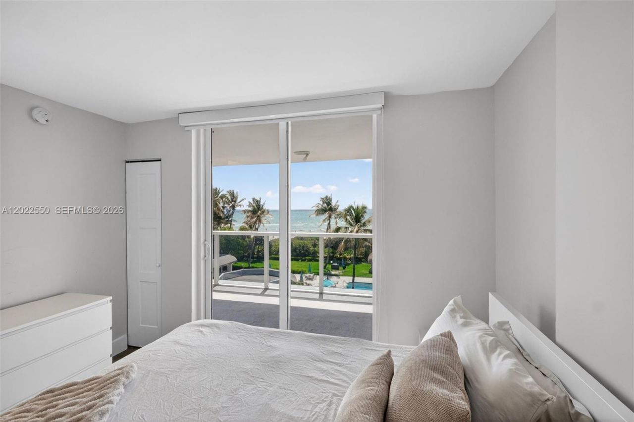 2401 Collins Ave , Unit 602, Miami Beach, FL 33140 Photo
