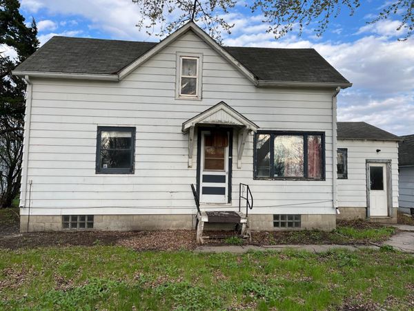 301 Main Street, Lucan, MN 56255