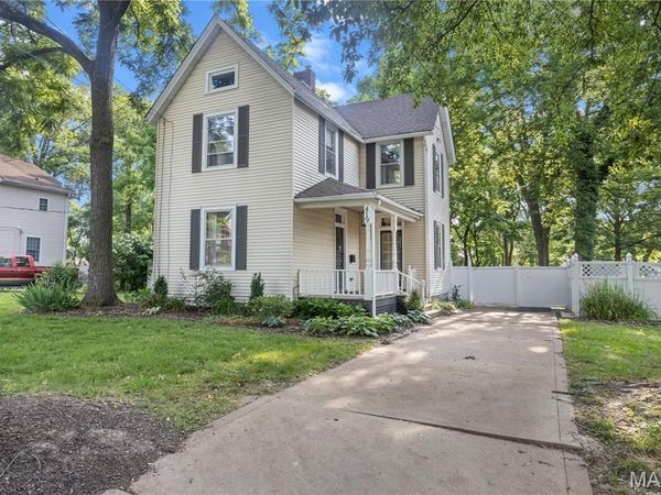 419 S Van Buren Avenue, Kirkwood, MO 63122