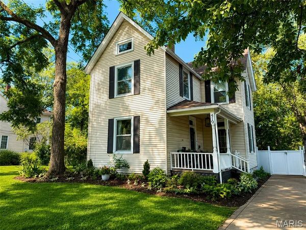 419 S Van Buren Avenue , Kirkwood, MO 63122