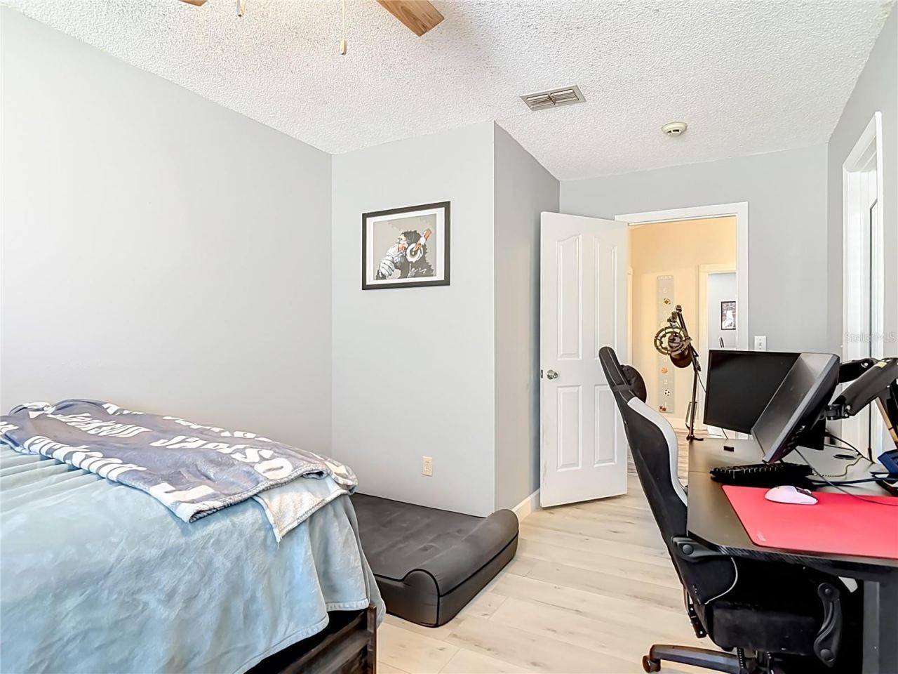 237 Cedarwood Court , Debary, FL 32713 Photo